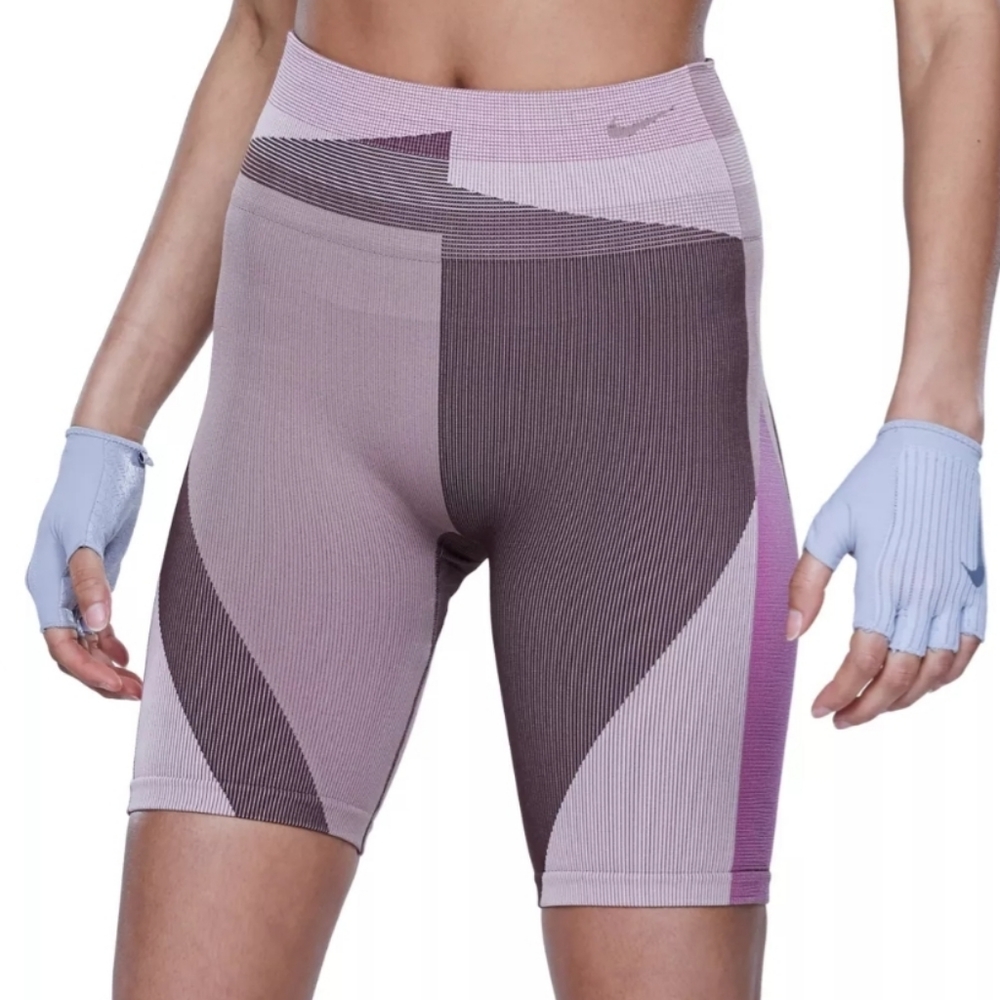 Nike WN’s Icon Clash Seamless 8'' Training Shorts